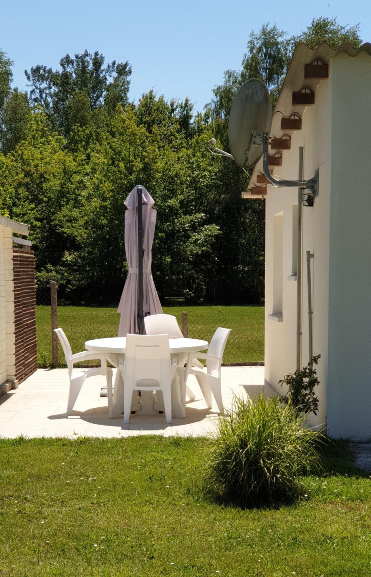 Holiday home Maison Avec 1 Dans Quartier Residentiel Verdoyant Calme *